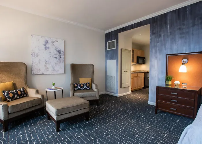 Magnolia Hotel Houston, A Tribute Portfolio Hotel